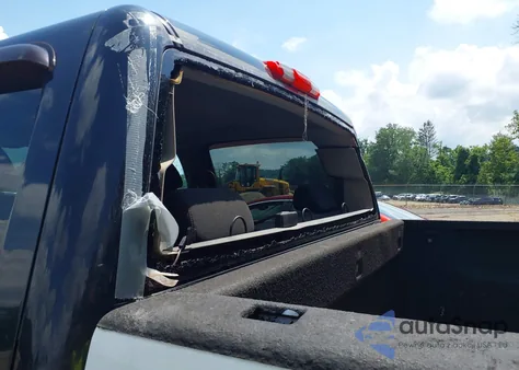 2010 GMC Sierra 2500Hd Sle из США, поврежденный, VIN 1GT4K0BG0AF143941